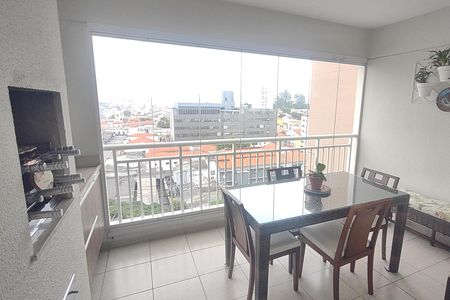 Apartamento à venda com 108m², 3 quartos e 2 vagas Apartamento à venda com 108m², 3 quartos e 2 vagasVaranda
