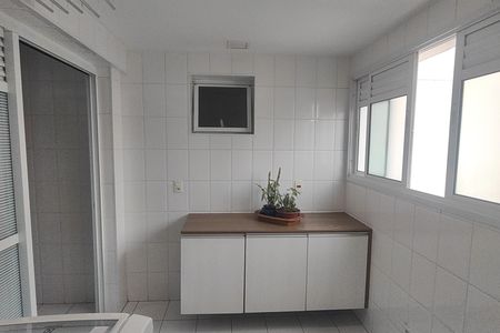 Apartamento à venda com 108m², 3 quartos e 2 vagas Apartamento à venda com 108m², 3 quartos e 2 vagasÁrea de Serviço