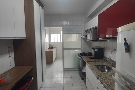 Apartamento à venda com 108m², 3 quartos e 2 vagas Apartamento à venda com 108m², 3 quartos e 2 vagasCozinha
