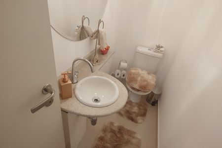 Apartamento à venda com 108m², 3 quartos e 2 vagas Apartamento à venda com 108m², 3 quartos e 2 vagasLavabo