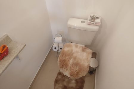 Apartamento à venda com 108m², 3 quartos e 2 vagas Apartamento à venda com 108m², 3 quartos e 2 vagasLavabo