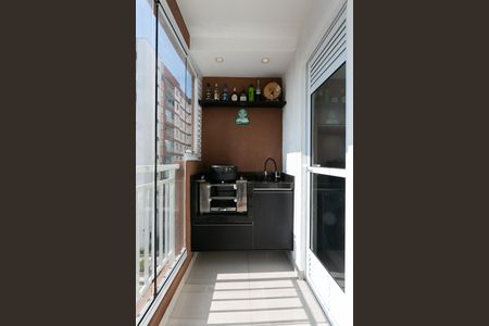 Varanda gourmet de apartamento à venda com 2 quartos, 45m² em Vila Carmosina, São Paulo