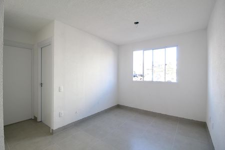 Sala de apartamento para alugar com 2 quartos, 42m² em Jacarepaguá, Rio de Janeiro