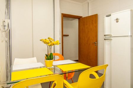 Apartamento à venda com 105m², 2 quartos e sem vaga