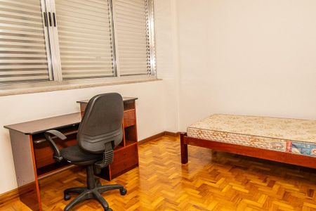 Apartamento à venda com 105m², 2 quartos e sem vaga