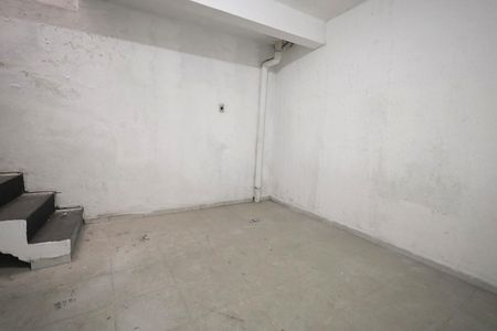 Sala 2 de casa para alugar com 1 quarto, 320m² em Sítio dos Vianas, Santo André