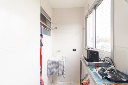 Cozinha e Área de Serviço de apartamento para alugar com 2 quartos, 55m² em Parque Jose Alex Andre, Carapicuíba