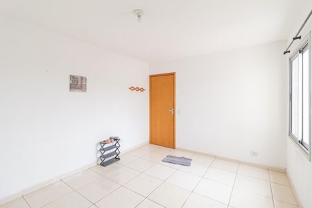 Sala de apartamento para alugar com 2 quartos, 55m² em Parque Jose Alex Andre, Carapicuíba