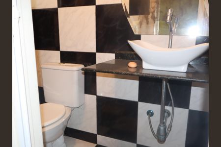 Casa para alugar com 210m², 3 quartos e 2 vagasBanheiro de serviço