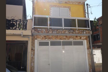 Casa para alugar com 210m², 3 quartos e 2 vagasFachada e portão