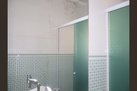 Casa para alugar com 210m², 3 quartos e 2 vagasBanheiro Social