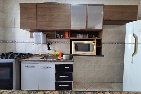 Apartamento para alugar com 55m², 2 quartos e 2 vagas Apartamento para alugar com 55m², 2 quartos e 2 vagasCozinha