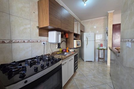 Apartamento para alugar com 55m², 2 quartos e 2 vagas Apartamento para alugar com 55m², 2 quartos e 2 vagasCozinha