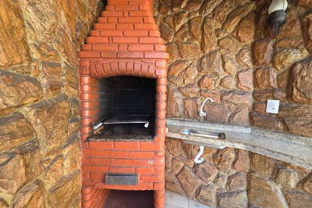 Apartamento para alugar com 55m², 2 quartos e 2 vagas Apartamento para alugar com 55m², 2 quartos e 2 vagasÁrea comum - Churrasqueira