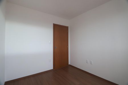 Quarto 1 de apartamento à venda com 2 quartos, 48m² em Fátima, Canoas