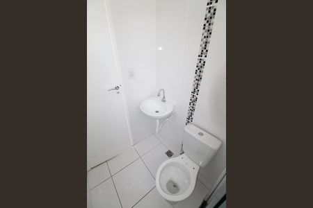 Banheiro social de apartamento para alugar com 2 quartos, 50m² em Jardim Santa Júlia, São José dos Campos