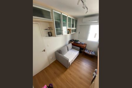 Apartamento para alugar com 90m², 3 quartos e 1 vagaQuarto