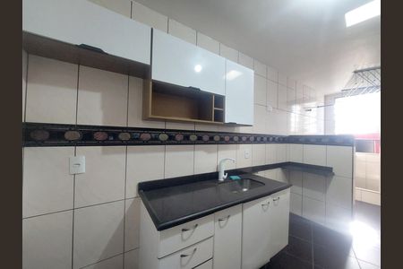 Cozinha de casa para alugar com 1 quarto, 57m² em Vila Constanca, São Paulo