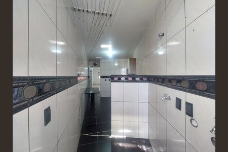 Área de Serviço de casa para alugar com 1 quarto, 57m² em Vila Constanca, São Paulo