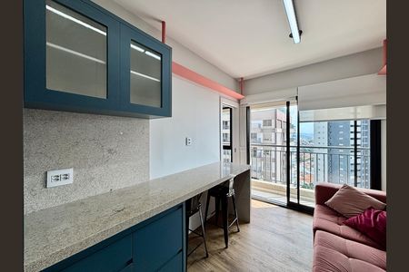 Apartamento à venda com 30m², 1 quarto e 1 vaga Apartamento à venda com 30m², 1 quarto e 1 vagaSala