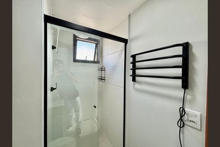 Apartamento à venda com 30m², 1 quarto e 1 vaga Apartamento à venda com 30m², 1 quarto e 1 vagaQuarto Banheiro