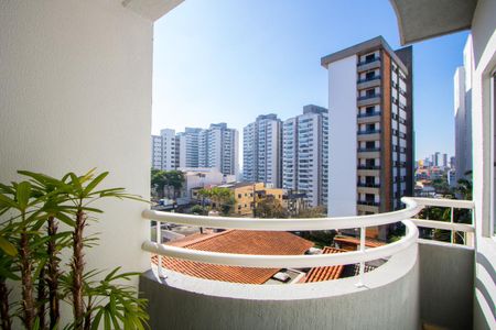 Apartamento à venda com 92m², 3 quartos e 2 vagas Apartamento à venda com 92m², 3 quartos e 2 vagasVaranda da sala