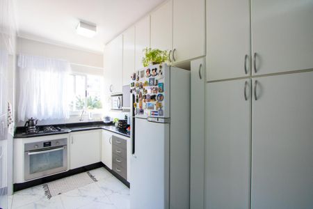 Apartamento à venda com 92m², 3 quartos e 2 vagas Apartamento à venda com 92m², 3 quartos e 2 vagasCozinha