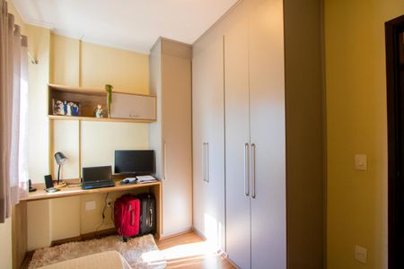 Apartamento à venda com 92m², 3 quartos e 2 vagas Apartamento à venda com 92m², 3 quartos e 2 vagasQuarto 3