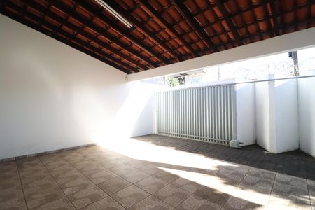 Casa para alugar com 200m², 4 quartos e 2 vagasVaranda da Sala