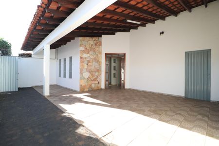 Casa para alugar com 200m², 4 quartos e 2 vagasVaranda da Sala