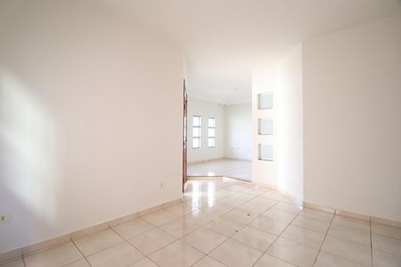 Casa para alugar com 200m², 4 quartos e 2 vagasSala 2