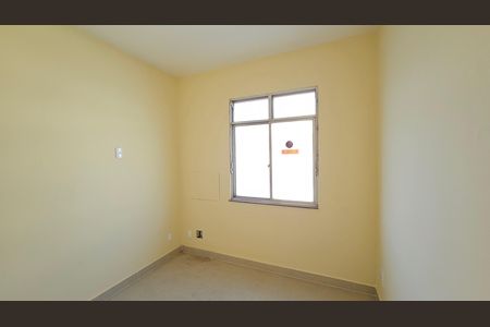 Quarto 2 de apartamento para alugar com 2 quartos, 80m² em Centro, Nova Iguaçu