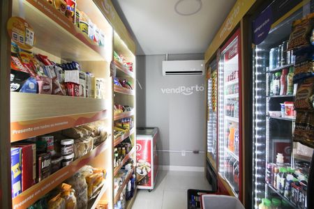Studio à venda com 24m², 1 quarto e sem vaga Studio à venda com 24m², 1 quarto e sem vagaÁrea comum - Mercado