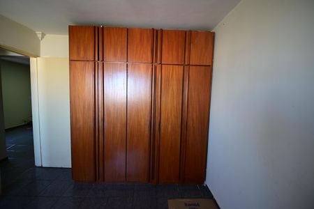 Apartamento à venda com 2 quartos, 74m² em Setor dos Afonsos, Goiânia