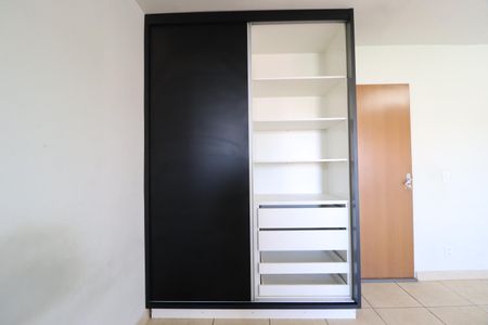 Apartamento para alugar com 50m², 1 quarto e 1 vagaSala/Quarto
