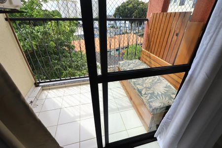 Apartamento para alugar com 75m², 3 quartos e 2 vagas
