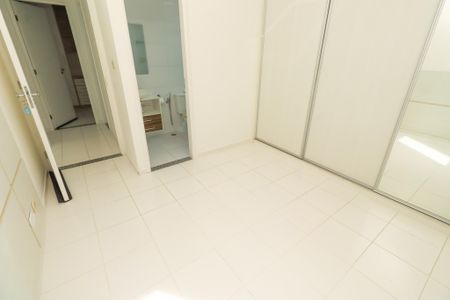 Apartamento para alugar com 75m², 3 quartos e 2 vagas