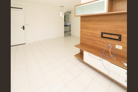 Apartamento para alugar com 75m², 3 quartos e 2 vagas