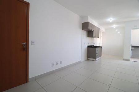 Sala de apartamento para alugar com 2 quartos, 58m² em Novo Mundo, Uberlândia