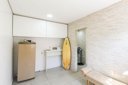 Fundos de casa para alugar com 3 quartos, 250m² em Rio Branco, Canoas