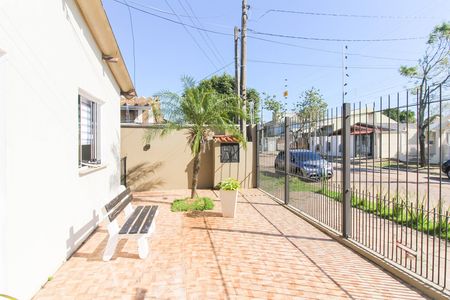 Casa para alugar com 250m², 3 quartos e 2 vagas Casa para alugar com 250m², 3 quartos e 2 vagasÁrea externa