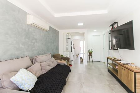 Casa para alugar com 250m², 3 quartos e 2 vagas Casa para alugar com 250m², 3 quartos e 2 vagasSala