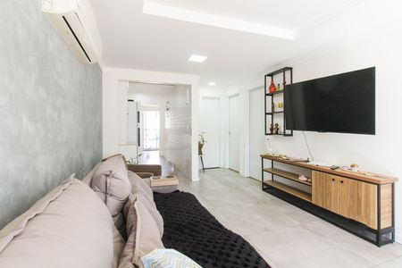 Sala de casa para alugar com 3 quartos, 250m² em Rio Branco, Canoas