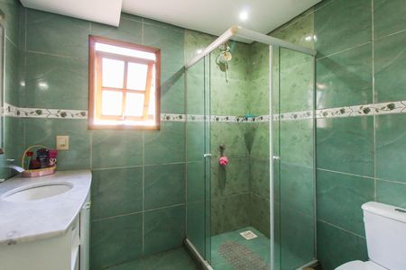 Casa para alugar com 250m², 3 quartos e 2 vagas Casa para alugar com 250m², 3 quartos e 2 vagasBanheiro da Suíte