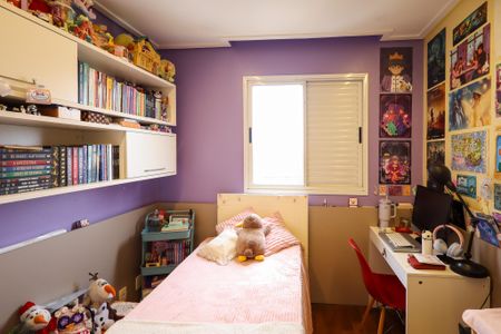 Apartamento à venda com 107m², 3 quartos e 1 vagaQuarto 2