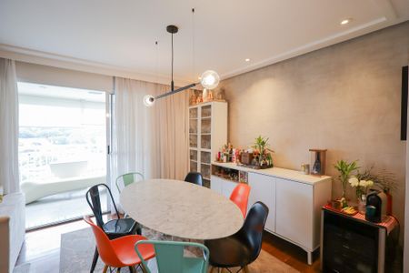 Apartamento à venda com 107m², 3 quartos e 1 vagaSala de estar