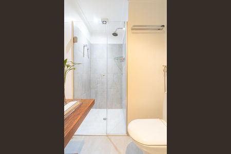 Apartamento à venda com 107m², 3 quartos e 1 vaga Apartamento à venda com 107m², 3 quartos e 1 vagaBanheiro Social