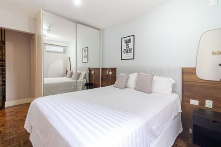 Apartamento à venda com 107m², 3 quartos e 1 vaga Apartamento à venda com 107m², 3 quartos e 1 vagaQuarto Suíte