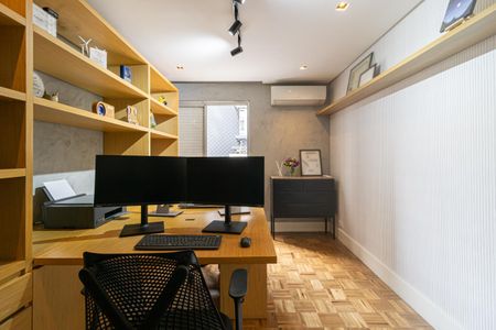 Apartamento à venda com 107m², 3 quartos e 1 vaga Apartamento à venda com 107m², 3 quartos e 1 vagaEscritório