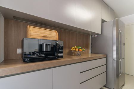 Apartamento à venda com 107m², 3 quartos e 1 vaga Apartamento à venda com 107m², 3 quartos e 1 vagaCozinha